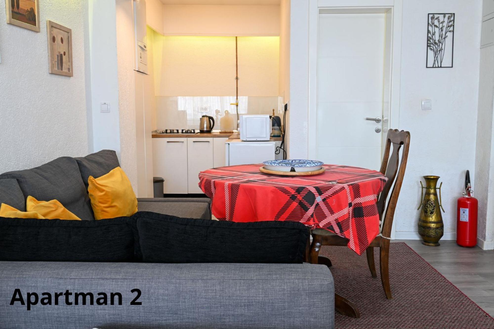 Apartman Slatki Dom 2 塞拉耶佛 外观 照片
